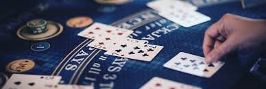 Live casino dealer table available on jilli77 for Philippine players